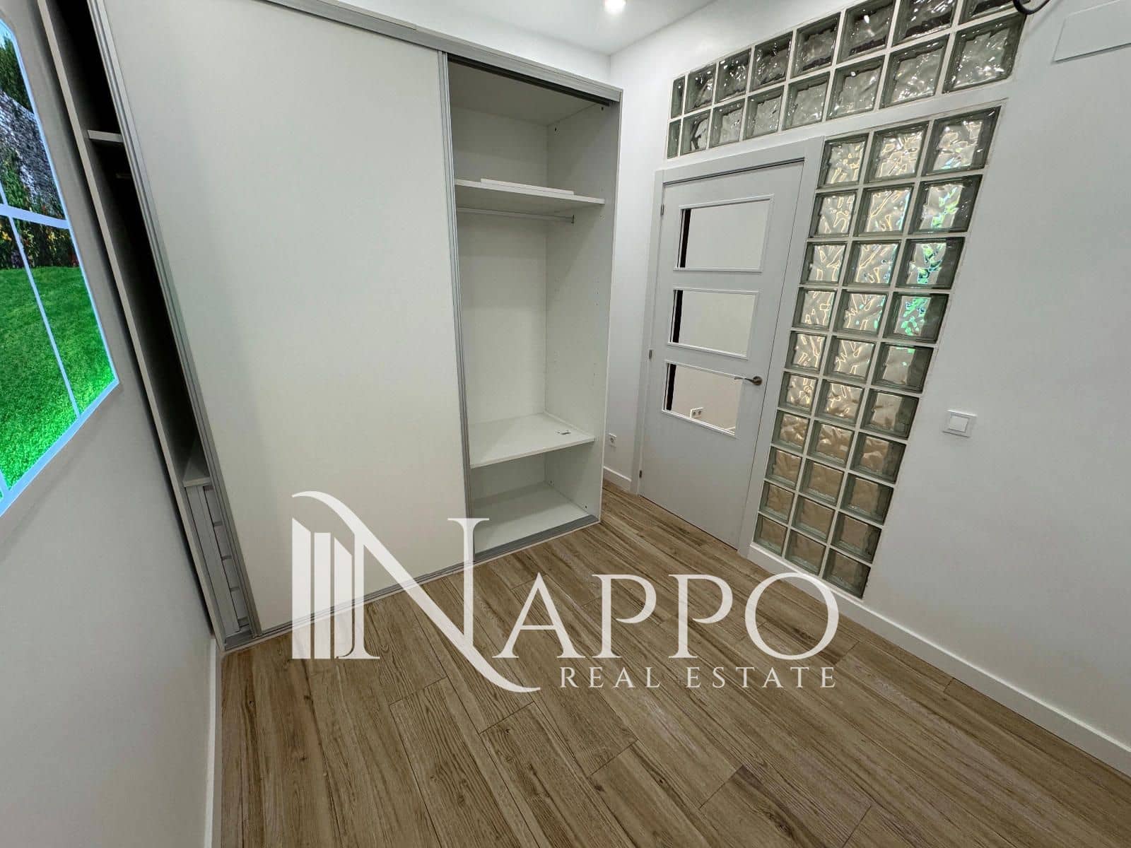 2 soveværelse Lejlighed til salg i Madrid by - € 280.000 (Ref: 9330145)