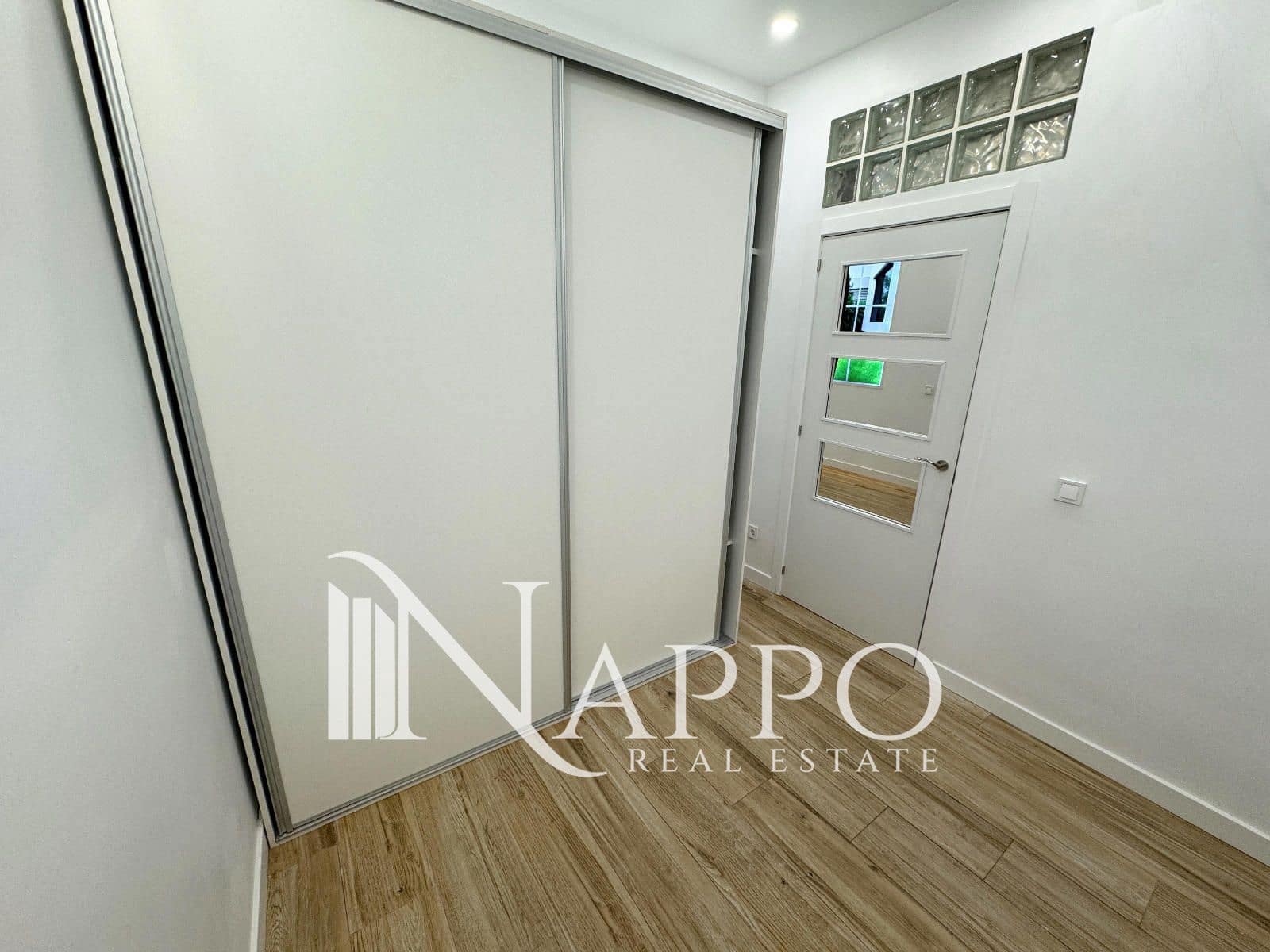 2 soveværelse Lejlighed til salg i Madrid by - € 280.000 (Ref: 9330145)