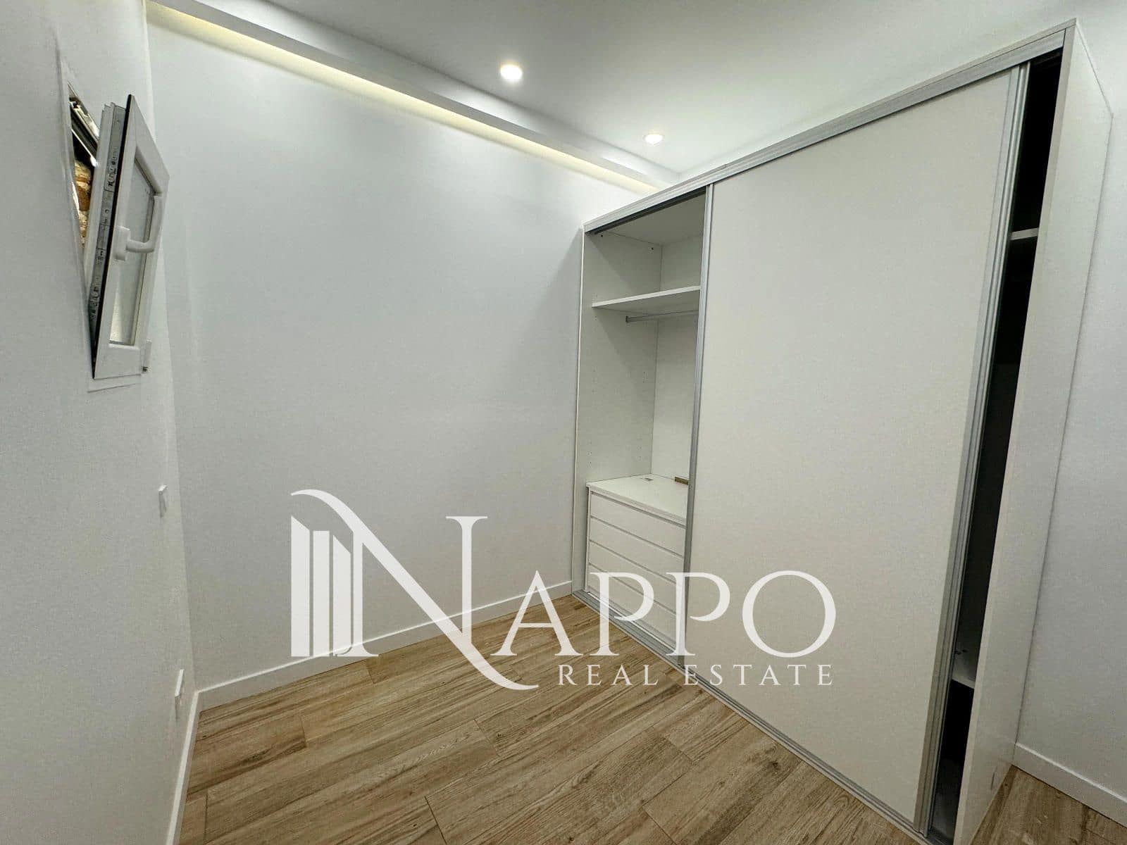 2 soveværelse Lejlighed til salg i Madrid by - € 280.000 (Ref: 9330145)