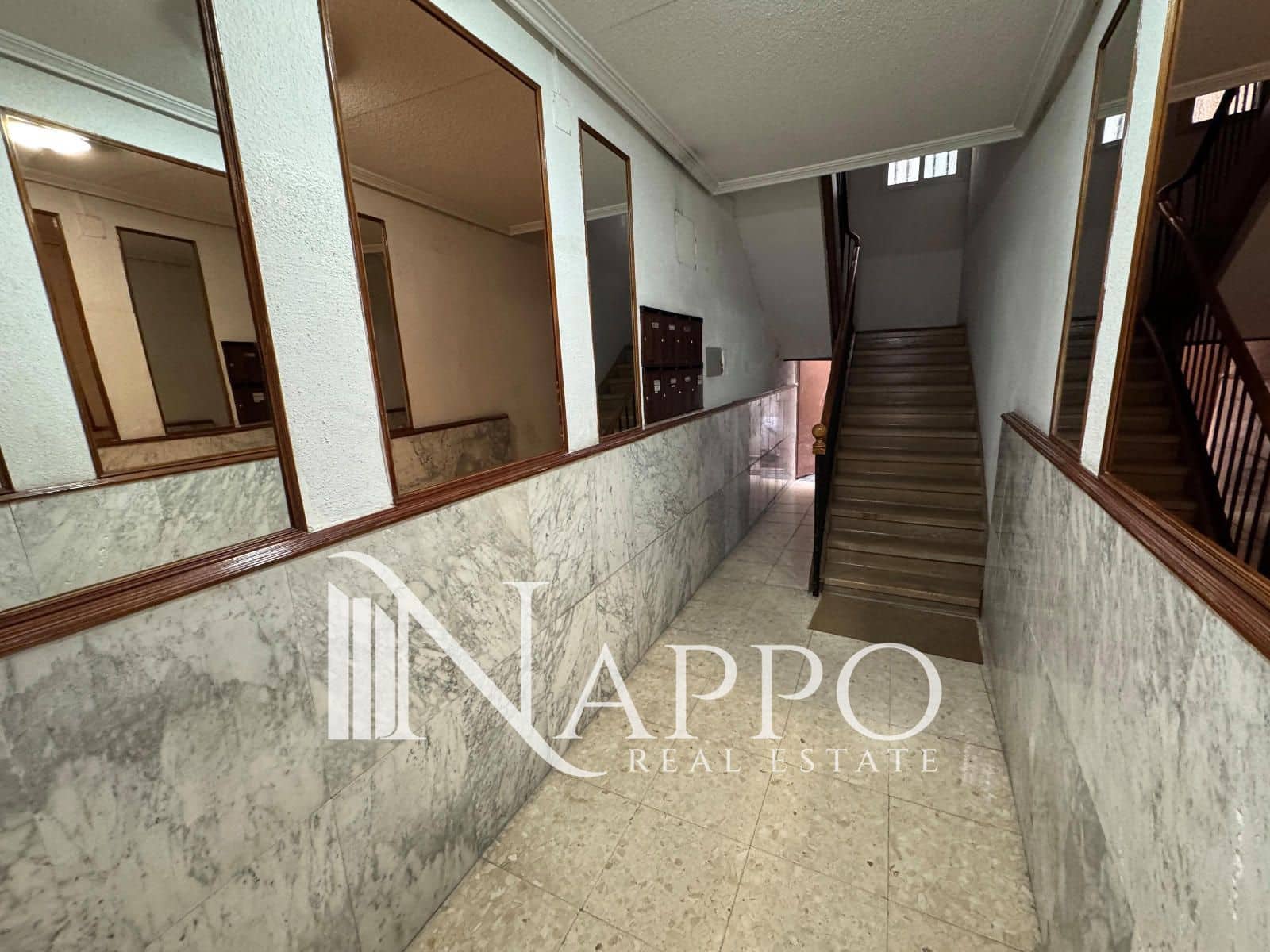 2 soveværelse Lejlighed til salg i Madrid by - € 280.000 (Ref: 9330145)