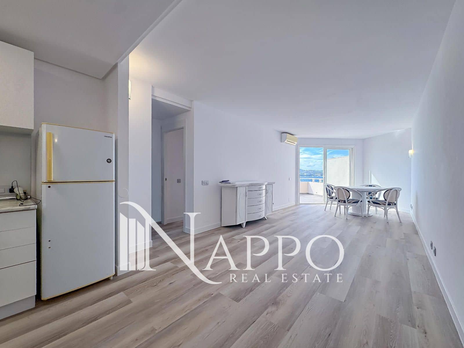 2 bedroom Flat for rent in Calvia with pool garage - € 1,600 (Ref: 9348463)