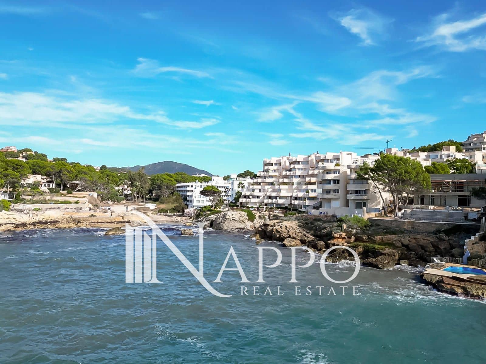 2 bedroom Flat for rent in Calvia with pool garage - € 1,600 (Ref: 9348463)