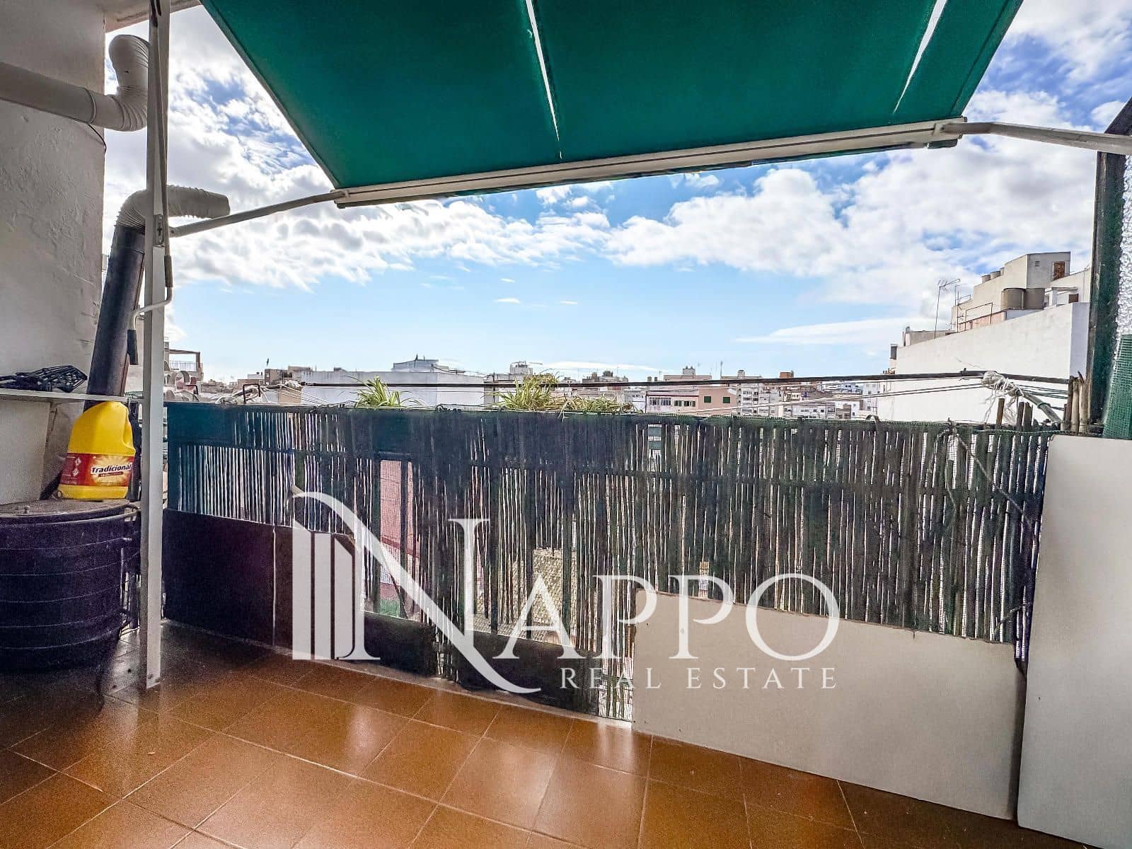 3 soveværelse Lejlighed til salg i Palma de Mallorca - € 260.000 (Ref: 9352828)