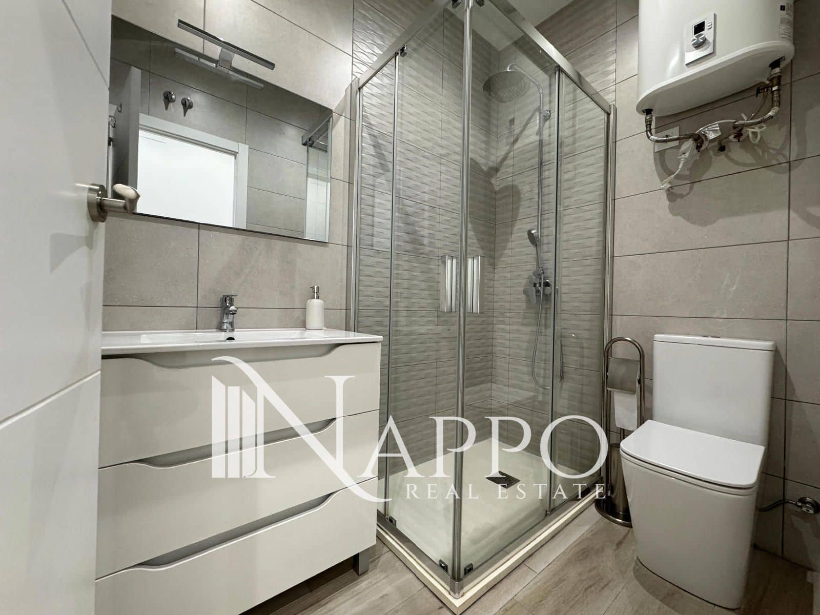 3 camera da letto Appartamento da affittare in Madrid citta - 750 € (Rif: 9356968)