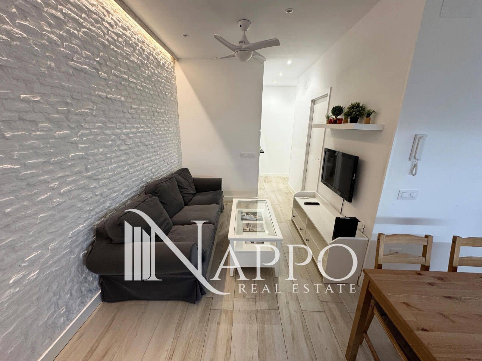 3 camera da letto Appartamento da affittare in Madrid citta - 750 € (Rif: 9356968)