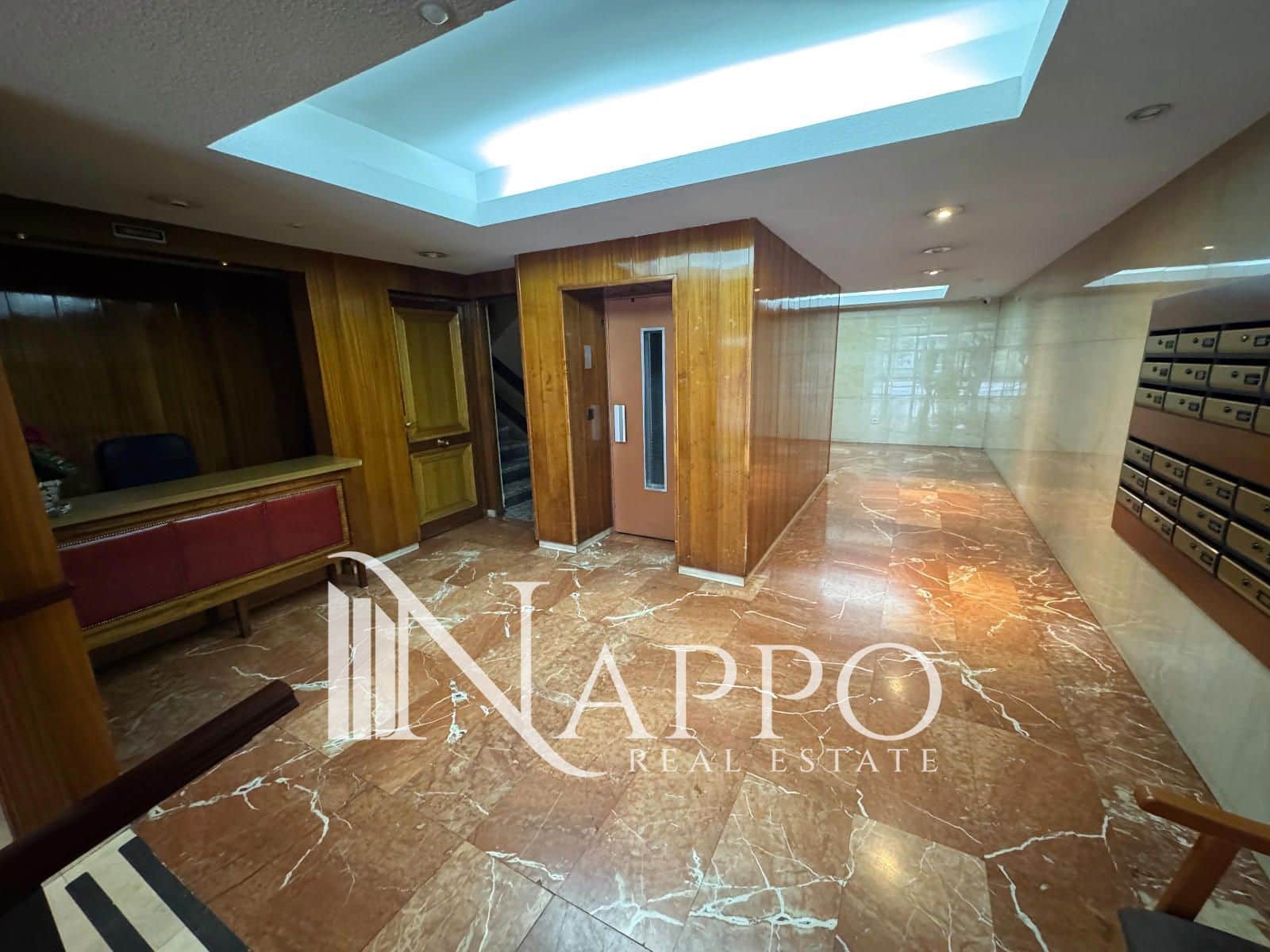 4 bedroom Flat for rent in Madrid city - € 2,500 (Ref: 9357022)