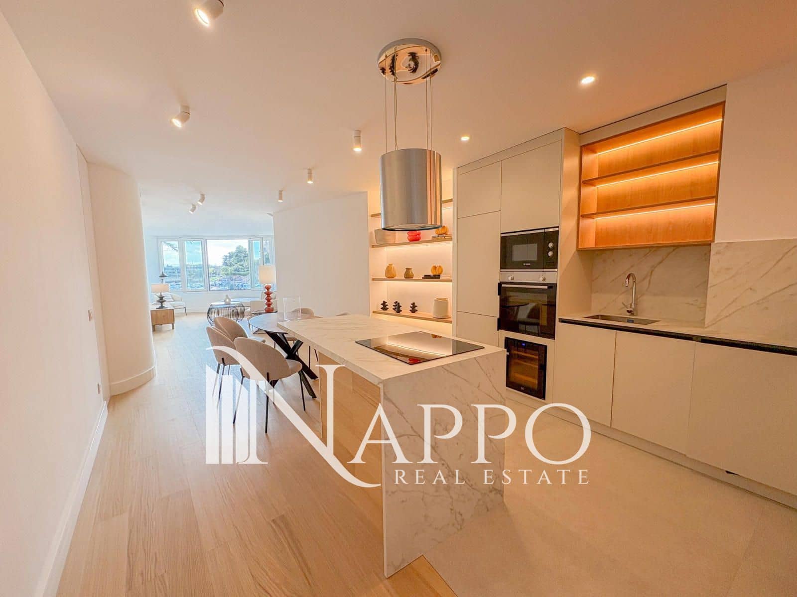 2 bedroom Flat for sale in Palma de Mallorca - € 730,000 (Ref: 9357765)