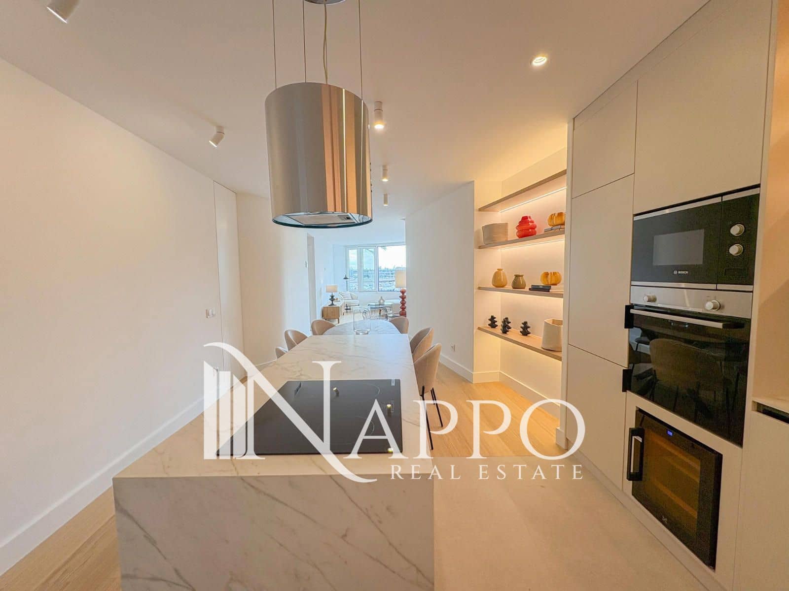 2 bedroom Flat for sale in Palma de Mallorca - € 730,000 (Ref: 9357765)