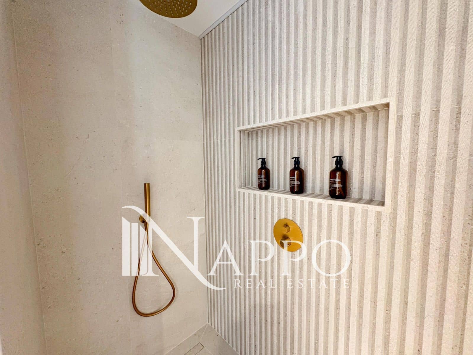 2 bedroom Flat for sale in Palma de Mallorca - € 730,000 (Ref: 9357765)