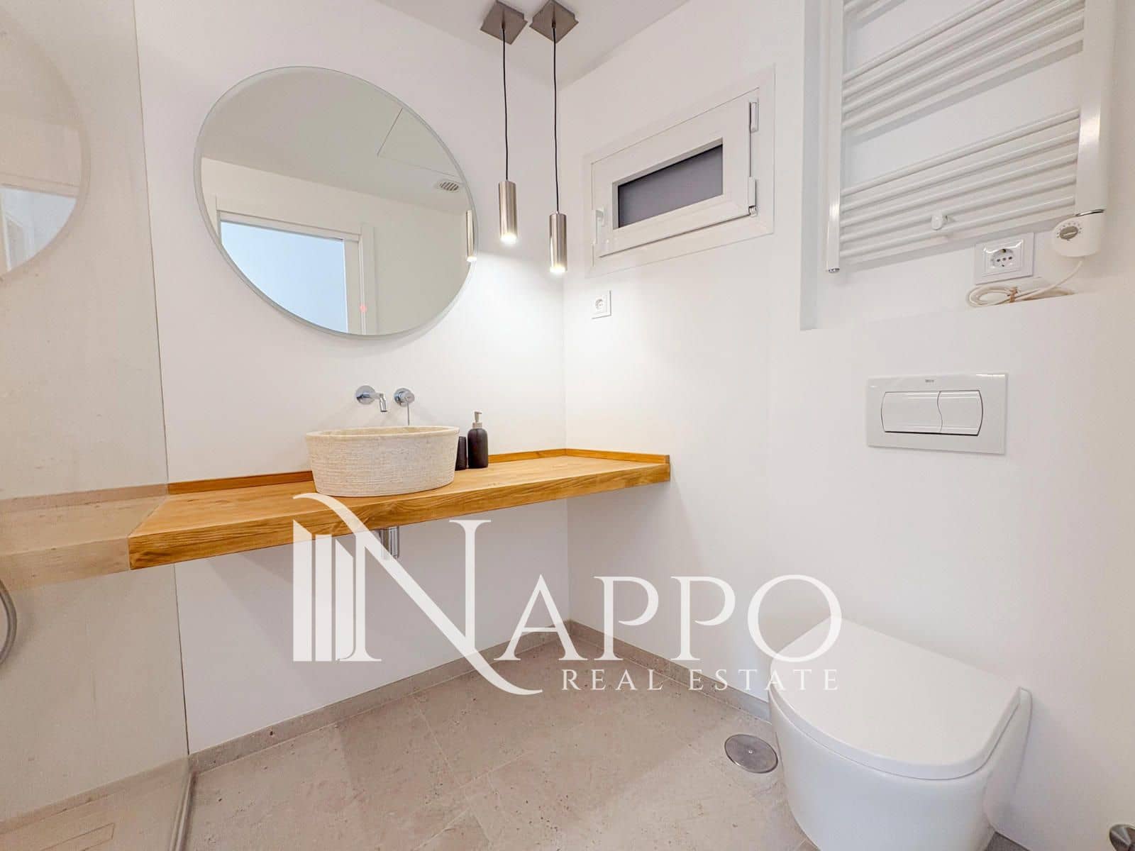 2 bedroom Flat for sale in Palma de Mallorca - € 730,000 (Ref: 9357765)