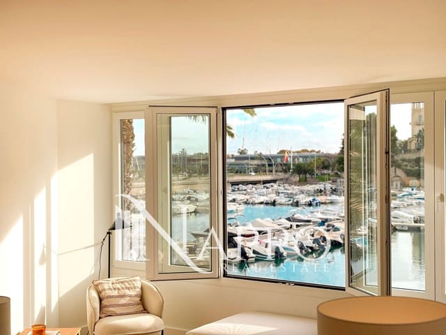 2 bedroom Flat for sale in Palma de Mallorca - € 730,000 (Ref: 9357765)