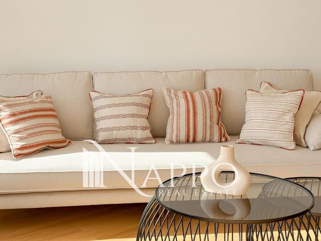 2 bedroom Flat for sale in Palma de Mallorca - € 730,000 (Ref: 9357765)