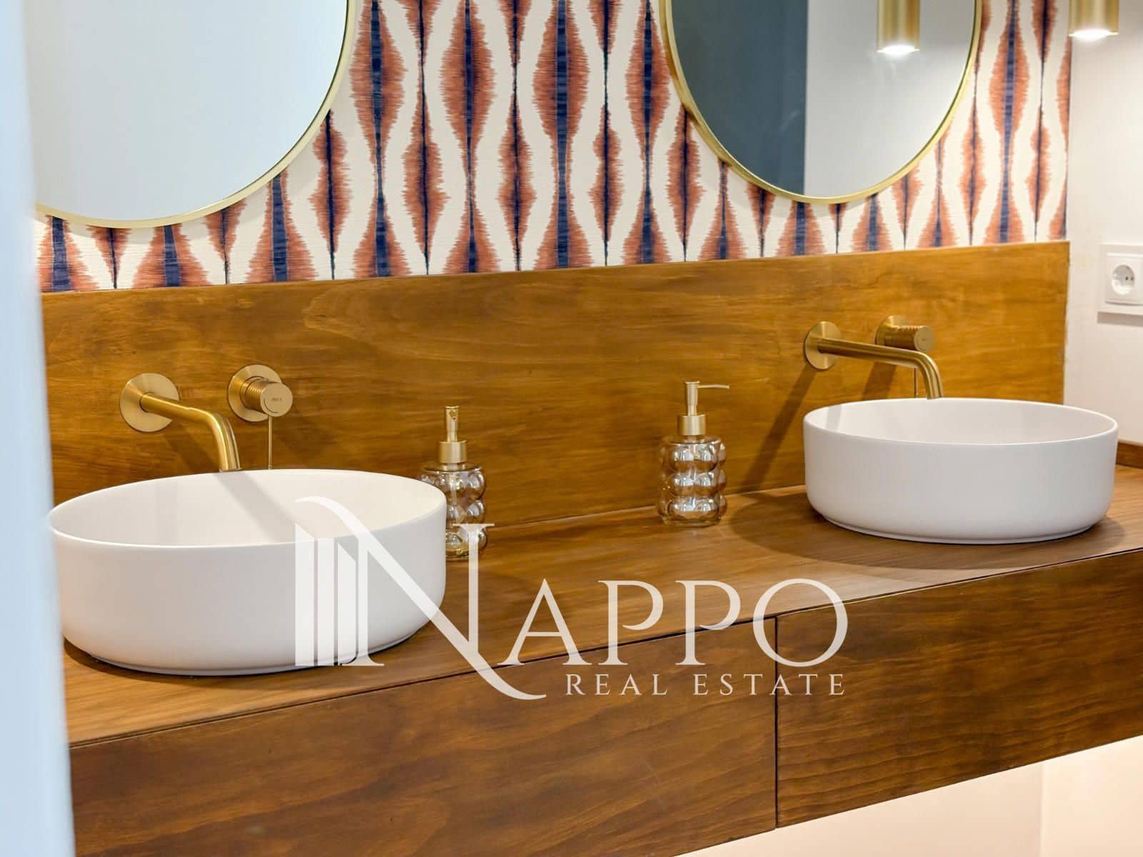 2 bedroom Flat for sale in Palma de Mallorca - € 730,000 (Ref: 9357765)