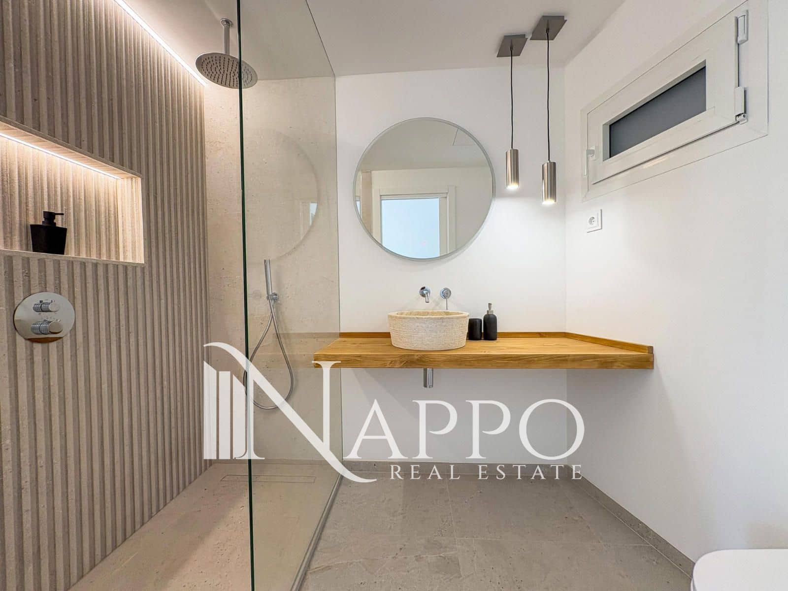 2 bedroom Flat for sale in Palma de Mallorca - € 730,000 (Ref: 9357765)