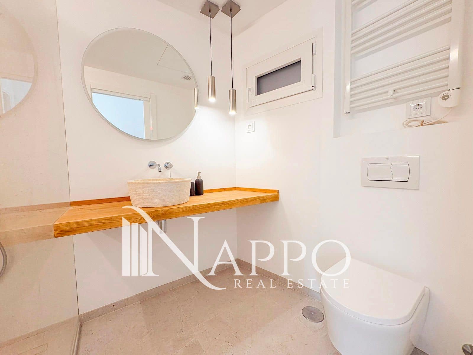 2 bedroom Flat for sale in Palma de Mallorca - € 730,000 (Ref: 9357765)