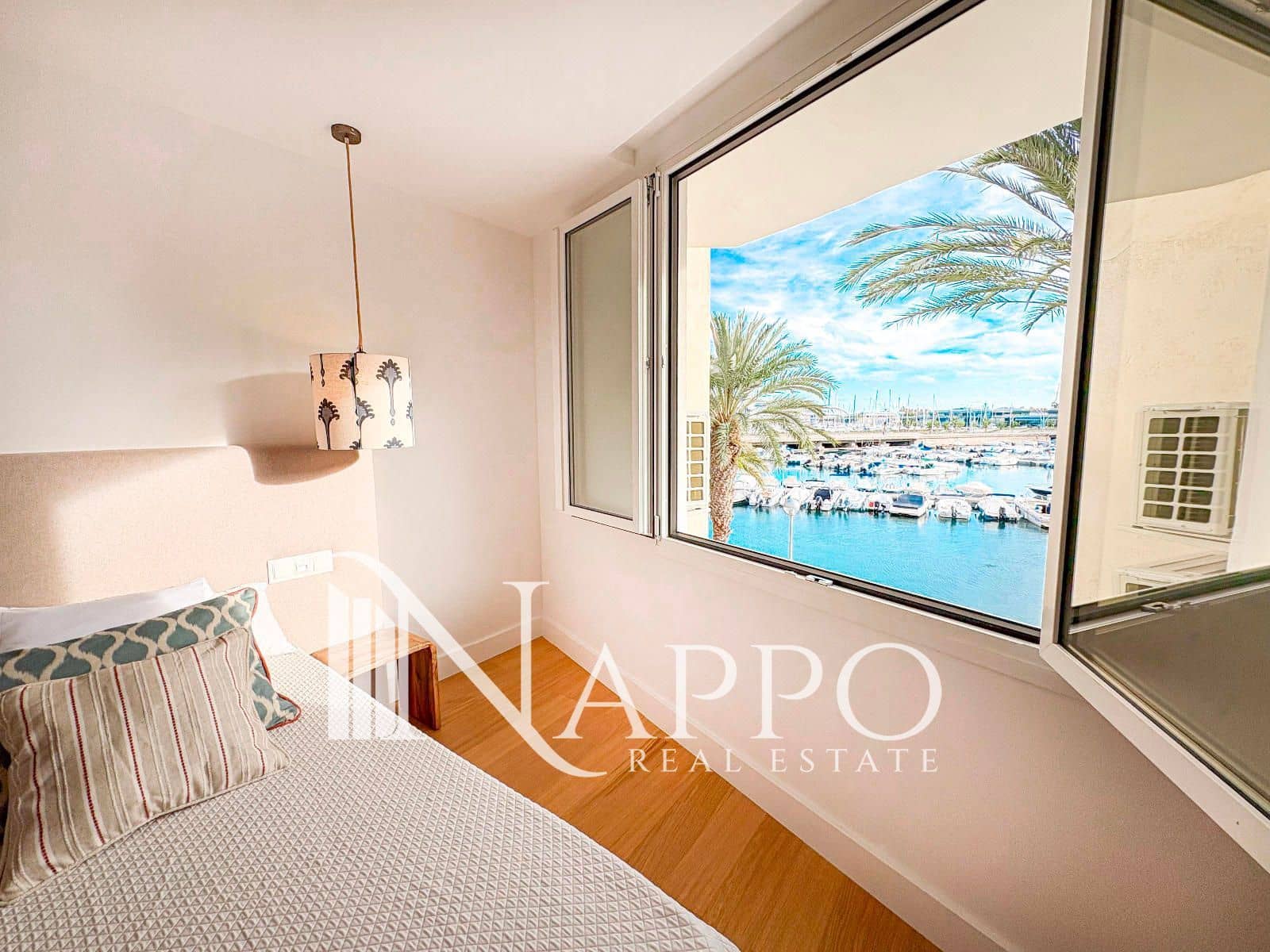 2 bedroom Flat for sale in Palma de Mallorca - € 730,000 (Ref: 9357765)