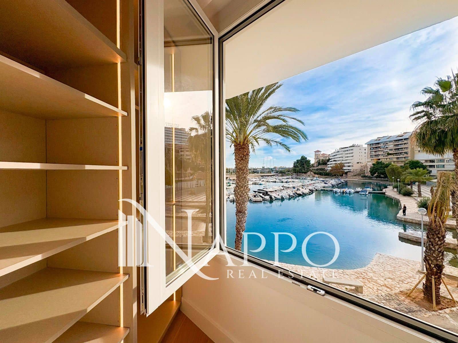 2 bedroom Flat for sale in Palma de Mallorca - € 730,000 (Ref: 9357765)