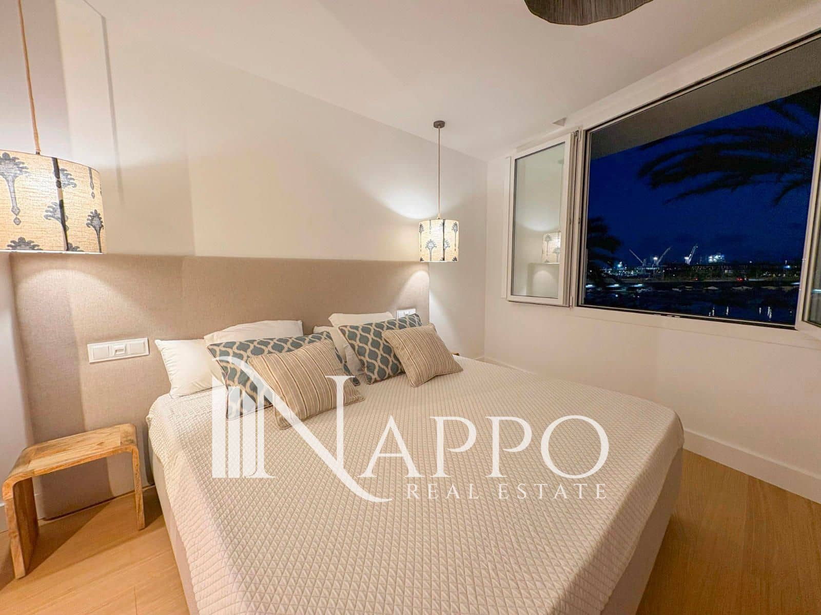 2 bedroom Flat for sale in Palma de Mallorca - € 730,000 (Ref: 9357765)