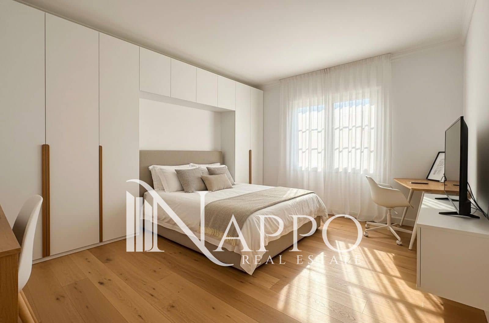 6 bedroom Villa for sale in Santa Ponsa with pool garage - € 2,600,000 (Ref: 9374021)