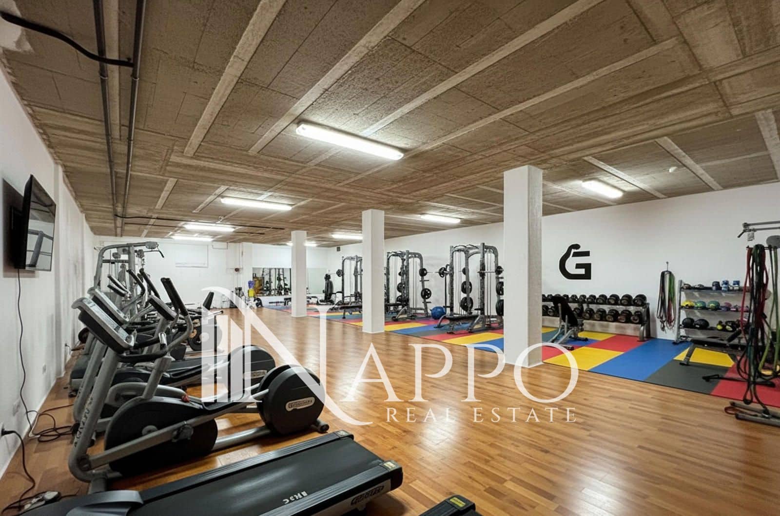 6 bedroom Villa for sale in Santa Ponsa with pool garage - € 2,600,000 (Ref: 9374021)