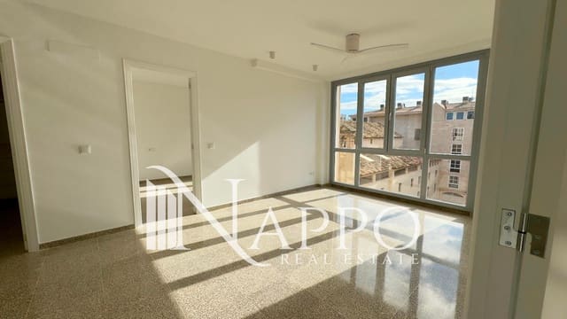 2 bedroom Flat for rent in El Mercat, Palma de Mallorca - € 1,400 (Ref: 9374298)