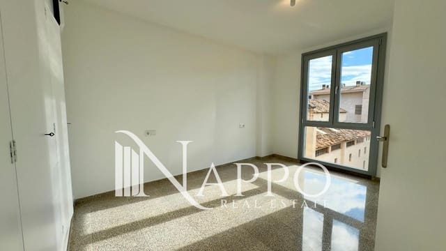 2 bedroom Flat for rent in El Mercat, Palma de Mallorca - € 1,400 (Ref: 9374298)