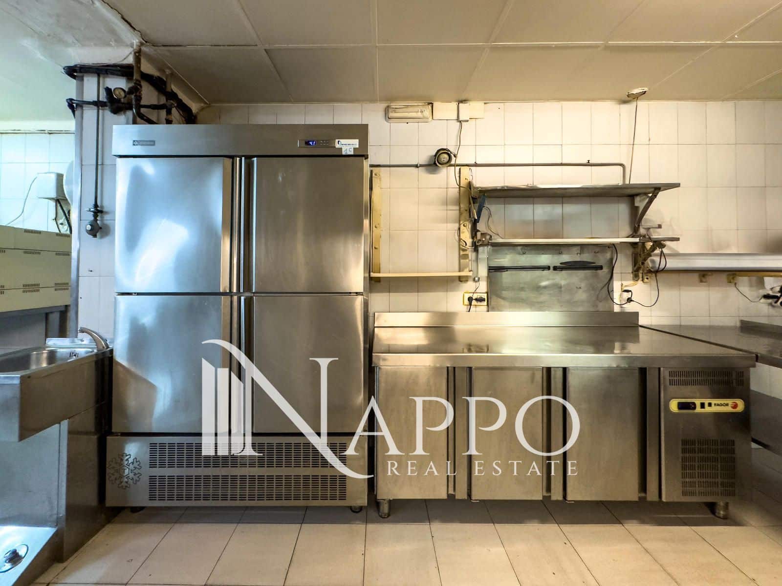 Commercial for rent in Cala Mayor - € 1,900 (Ref: 9378302)