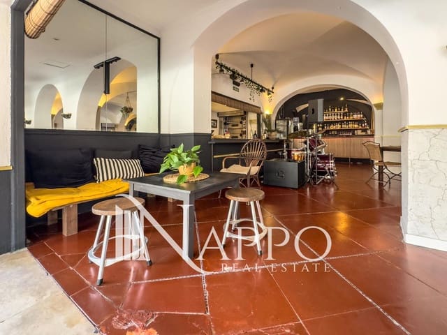 Local Commercial à louer à Cala Mayor, Palma de Mallorca - 1 900 € (Ref: 9378302)