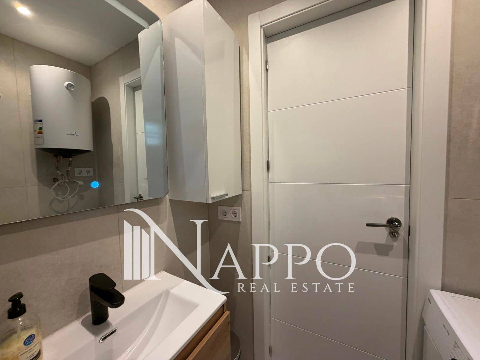 Leilighet til leie i Cala Mayor - € 1 150 (Ref: 9378456)