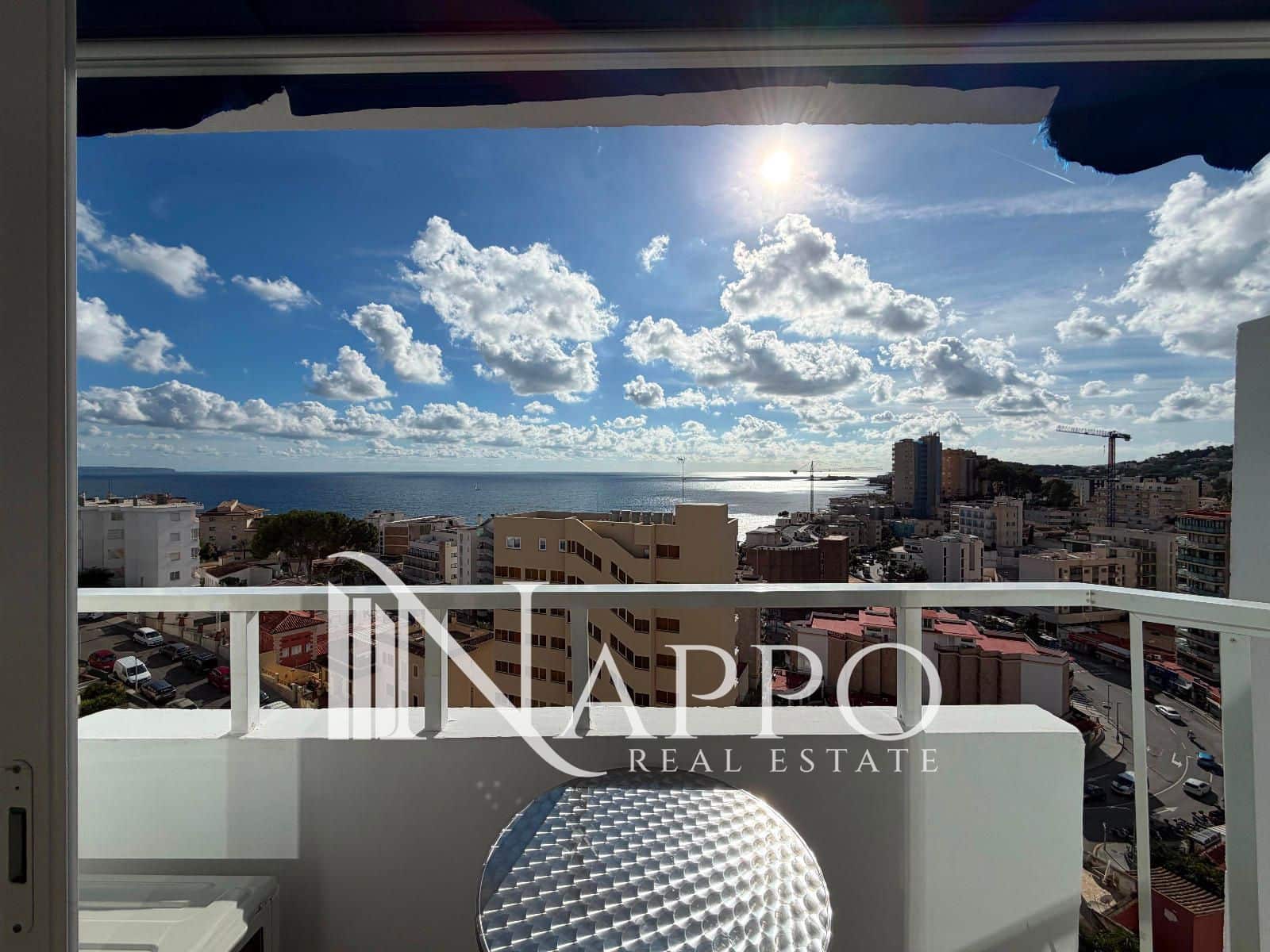 Leilighet til leie i Cala Mayor - € 1 150 (Ref: 9378456)