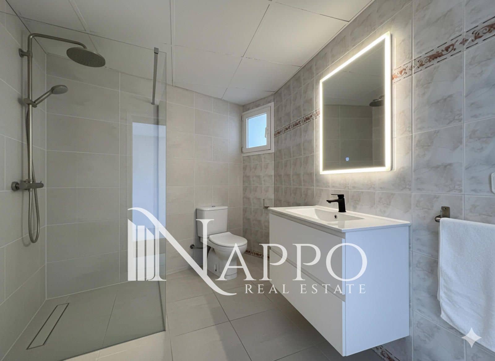 1 soveværelse Lejlighed til salg i Calvia med garage - € 370.000 (Ref: 9379947)