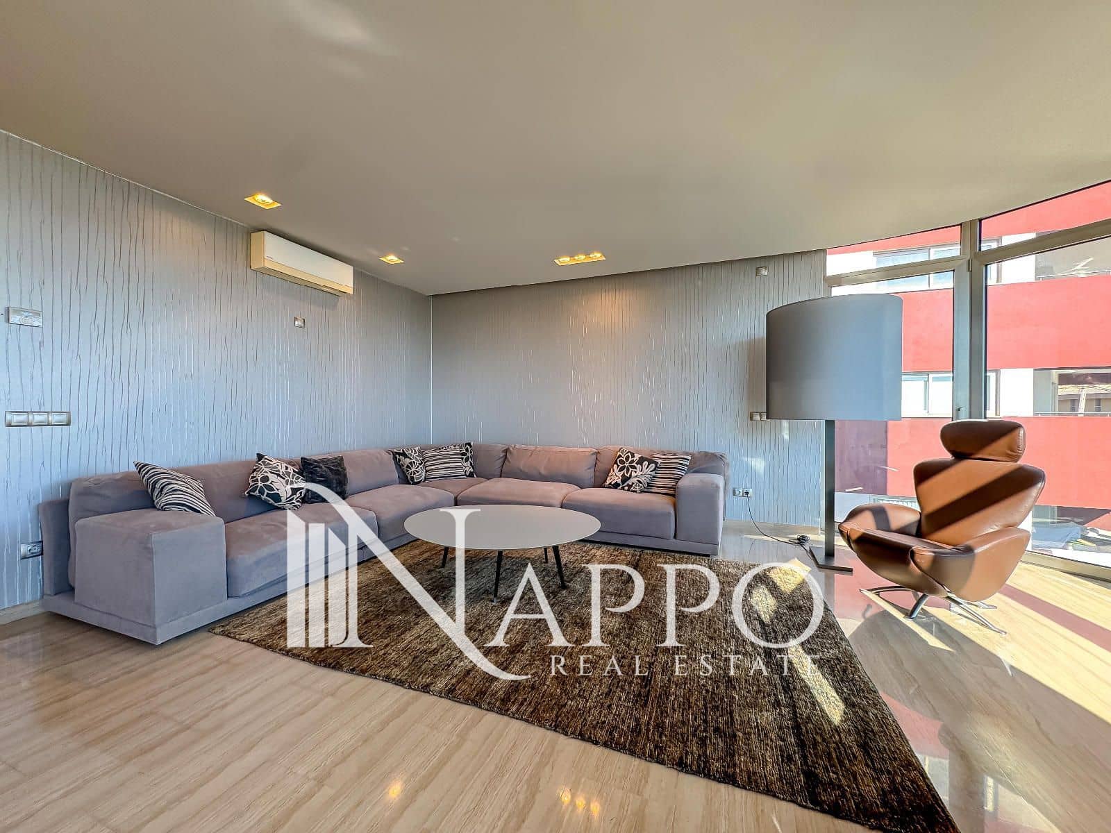 3 bedroom Flat for sale in Palma de Mallorca with garage - € 1,069,000 (Ref: 9380077)