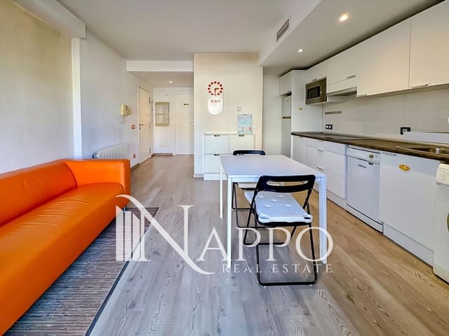 1 sovrum Takvåning att hyra i Son Armadans, Palma de Mallorca med garage - 1 600 € (Ref: 9388210)