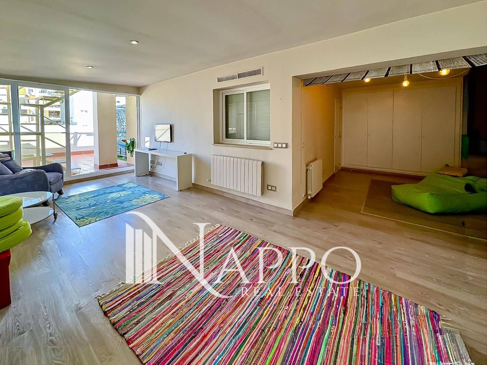 1 sovrum Takvåning att hyra i Palma de Mallorca med garage - 1 600 € (Ref: 9388210)