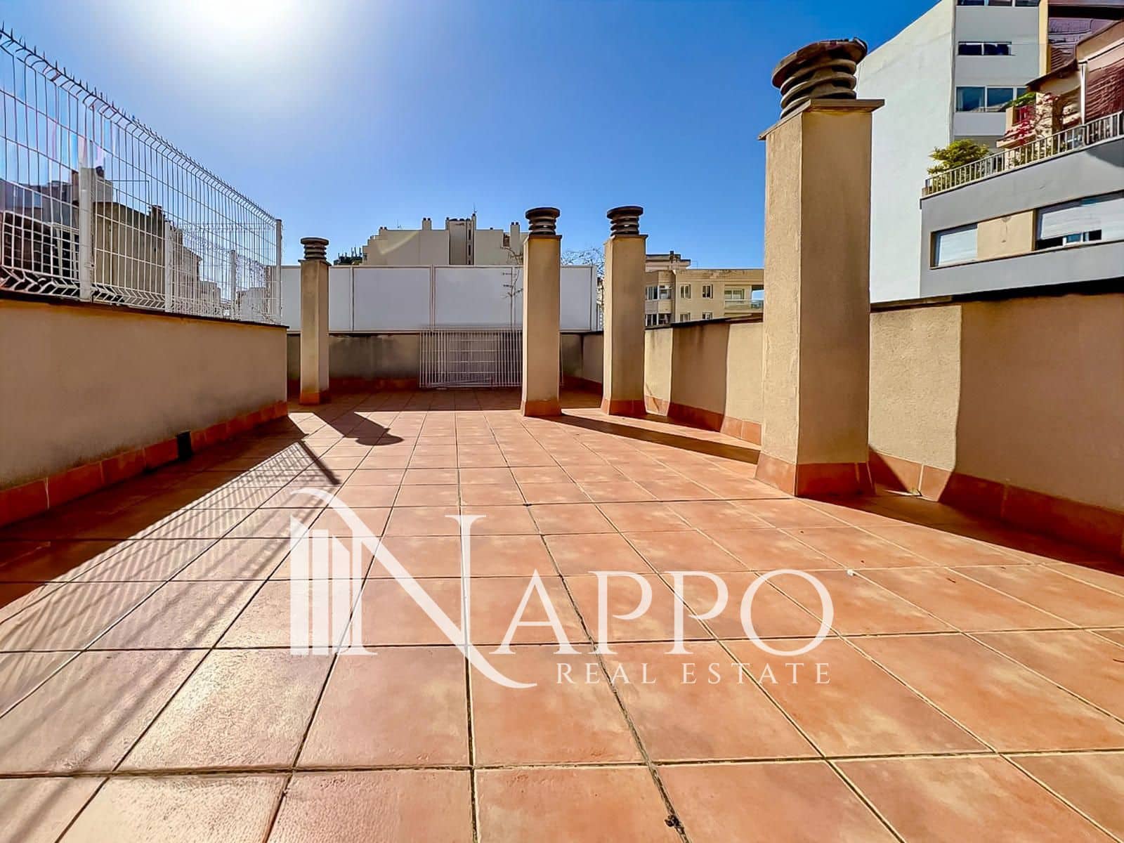 1 sovrum Takvåning att hyra i Palma de Mallorca med garage - 1 600 € (Ref: 9388210)