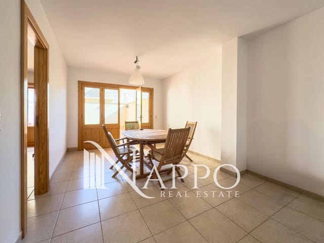 3 slaapkamer Flat te koop in Portocristo / Port de Manacor, Manacor met garage - € 549.000 (Ref: 9389934)