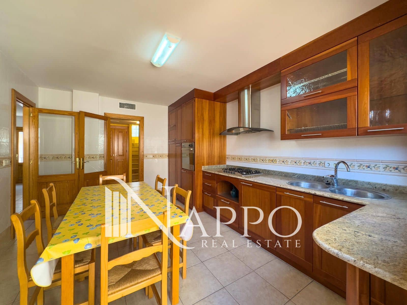3 slaapkamer Flat te koop in Portocristo / Port de Manacor met garage - € 549.000 (Ref: 9389934)