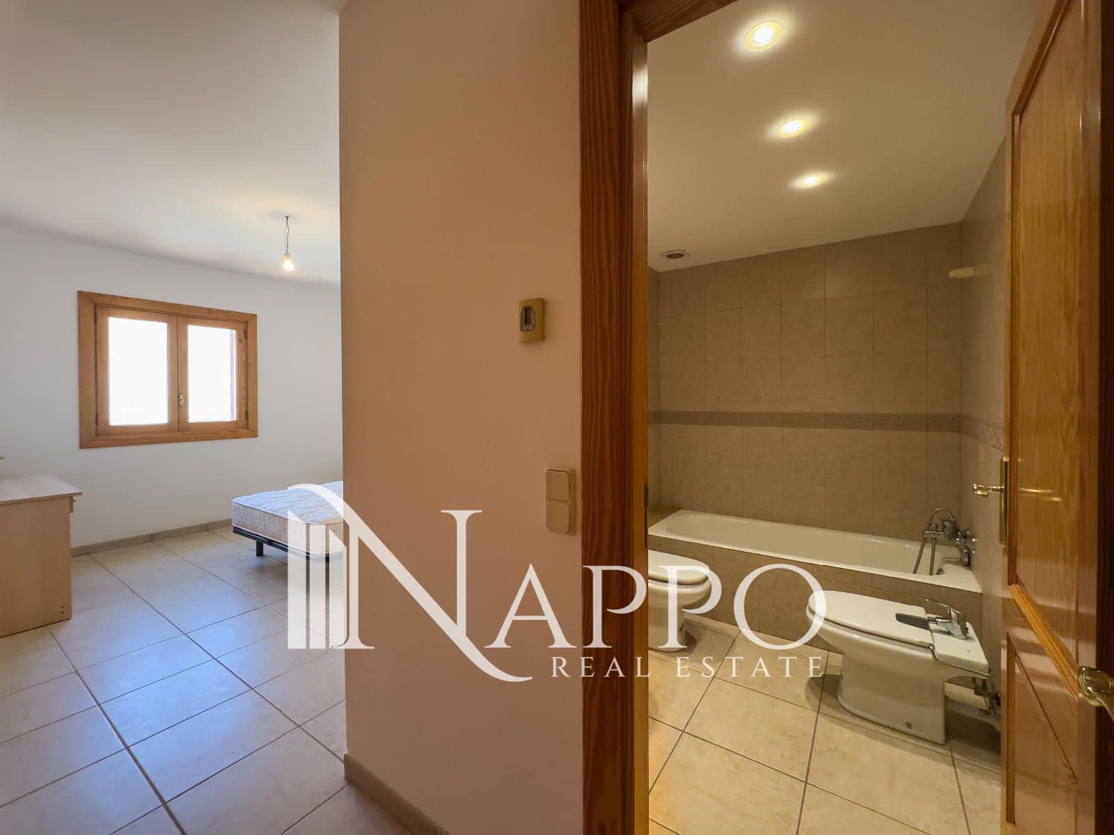 3 slaapkamer Flat te koop in Portocristo / Port de Manacor met garage - € 549.000 (Ref: 9389934)