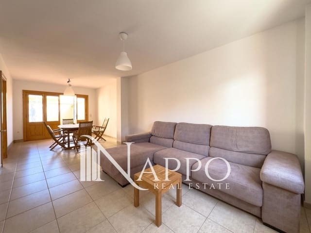 3 slaapkamer Flat te koop in Portocristo / Port de Manacor, Manacor met garage - € 549.000 (Ref: 9389934)