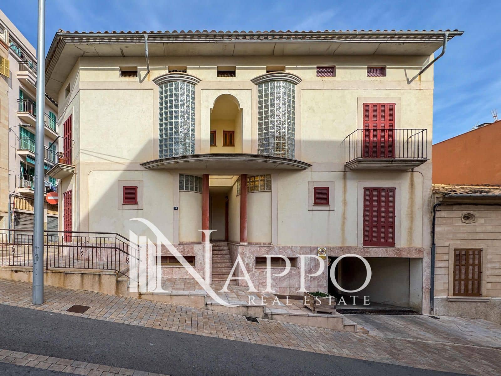 3 slaapkamer Flat te koop in Portocristo / Port de Manacor met garage - € 549.000 (Ref: 9389934)