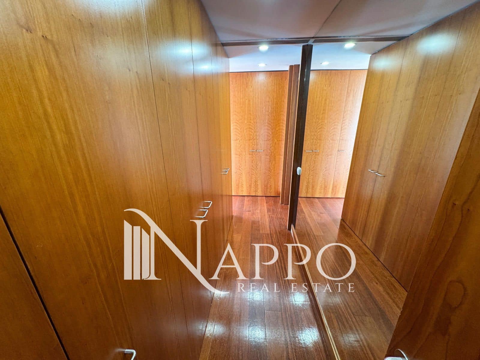 4 quarto Penthouse para arrendar em Madrid cidade com piscina garagem - 9 900 € (Ref: 9392072)