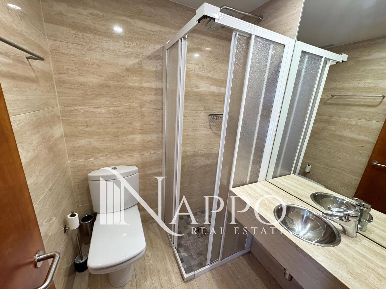 4 quarto Penthouse para arrendar em Madrid cidade com piscina garagem - 9 900 € (Ref: 9392072)