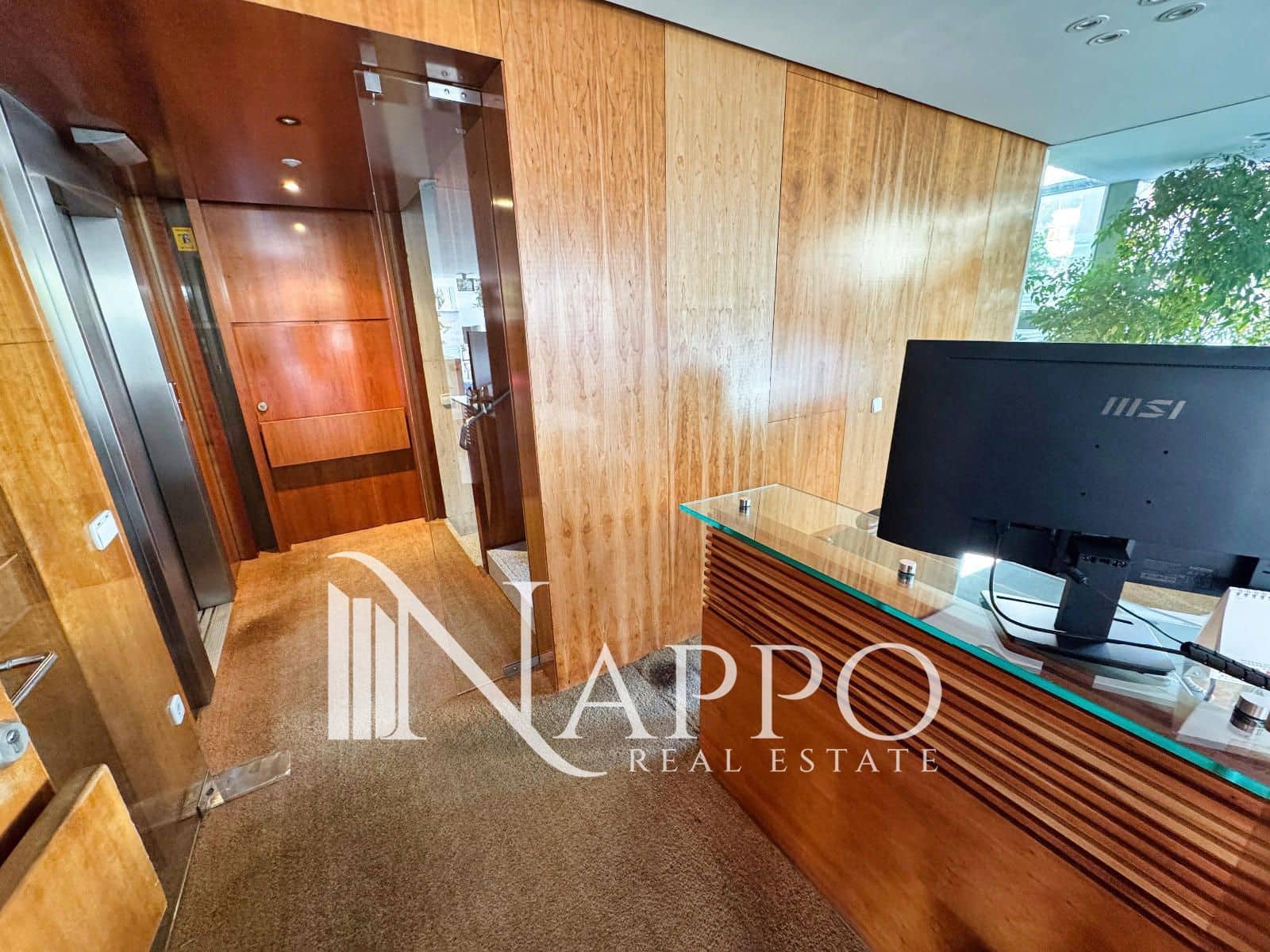 4 quarto Penthouse para arrendar em Madrid cidade com piscina garagem - 9 900 € (Ref: 9392072)