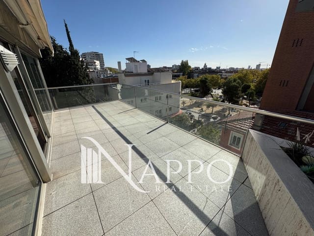 4 bedroom Penthouse for sale in El Viso, Madrid city with pool garage - € 5,000,000 (Ref: 9393469)