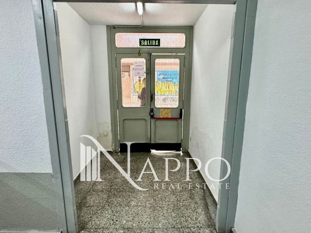 Garage for sale in Gaztambide, Madrid city - € 55,000 (Ref: 9393585)