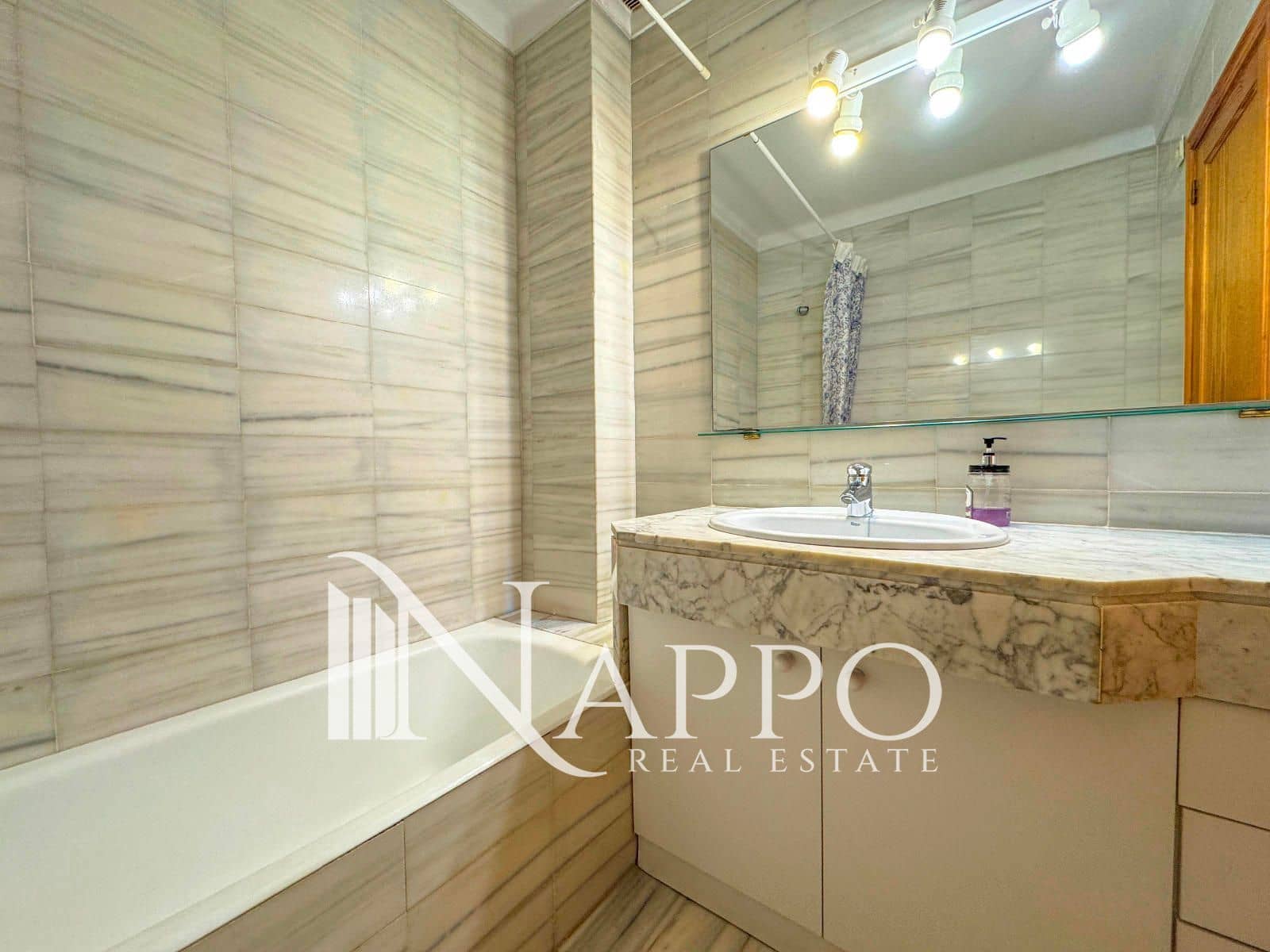 5 soverom Hus til salgs i Palma de Mallorca med garasje - € 1 050 000 (Ref: 9394272)