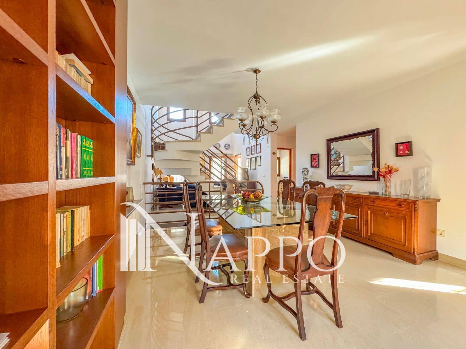 5 soverom Hus til salgs i Palma de Mallorca med garasje - € 1 050 000 (Ref: 9394272)