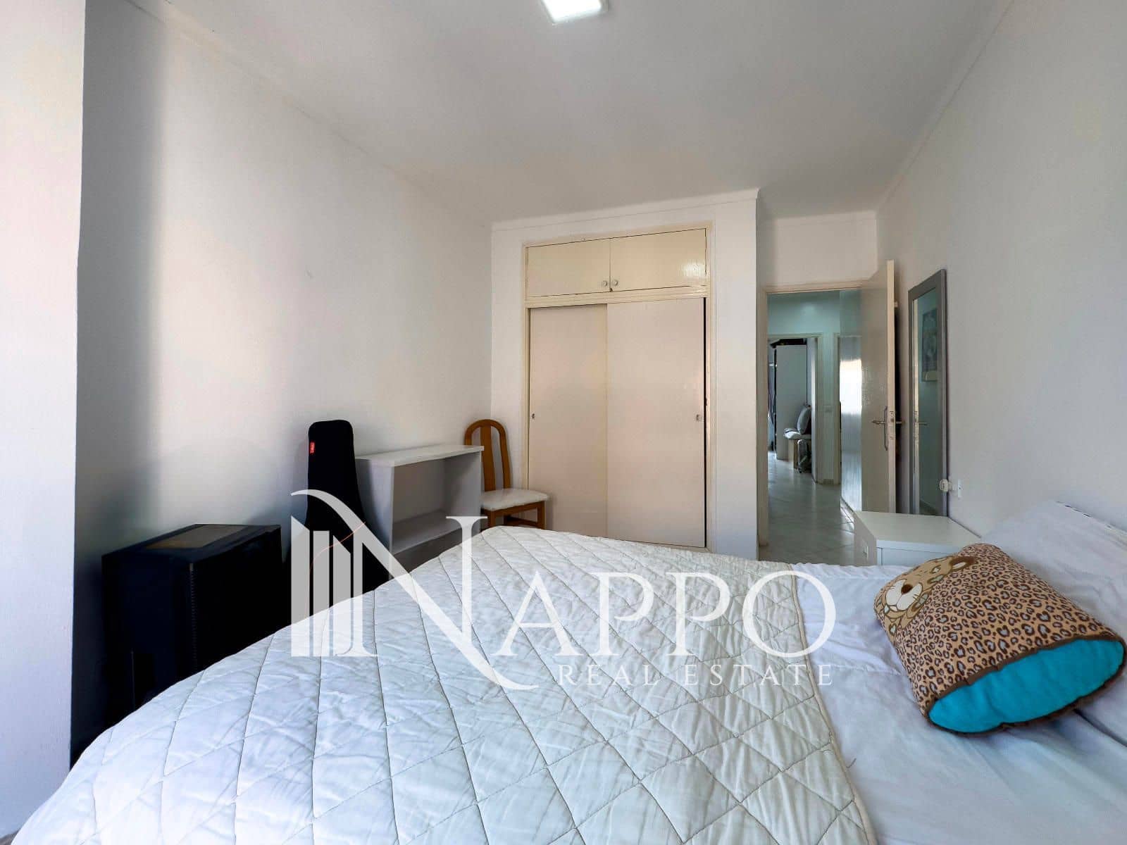 4 bedroom Flat for sale in Cala Millor - € 289,000 (Ref: 9394435)