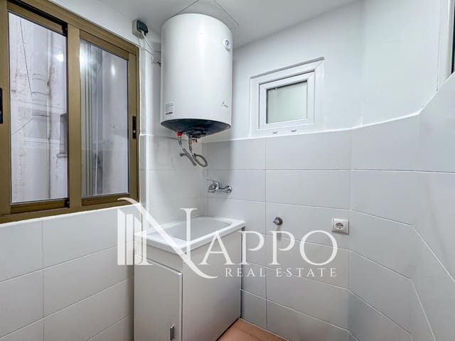 Appartement de 3 chambres à louer à Foners, Palma de Mallorca - 2 000 € (Ref: 9395432)