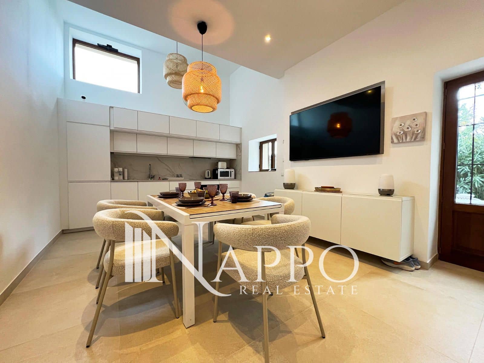 5 bedroom Villa for sale in Soller with garage - € 870,000 (Ref: 9400154)